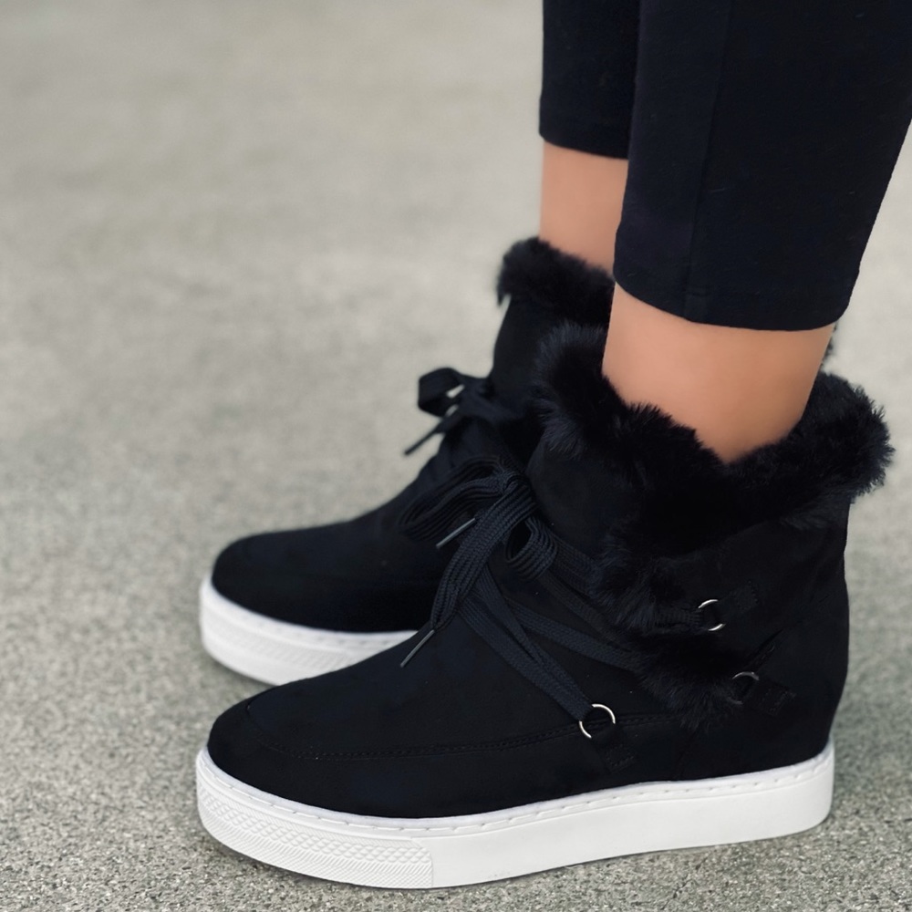 Cozy Wedge Sneaker Tan - Picture 7 of 8